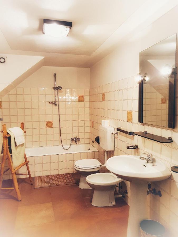 Malonno B&B Il Pettirosso מראה חיצוני תמונה
