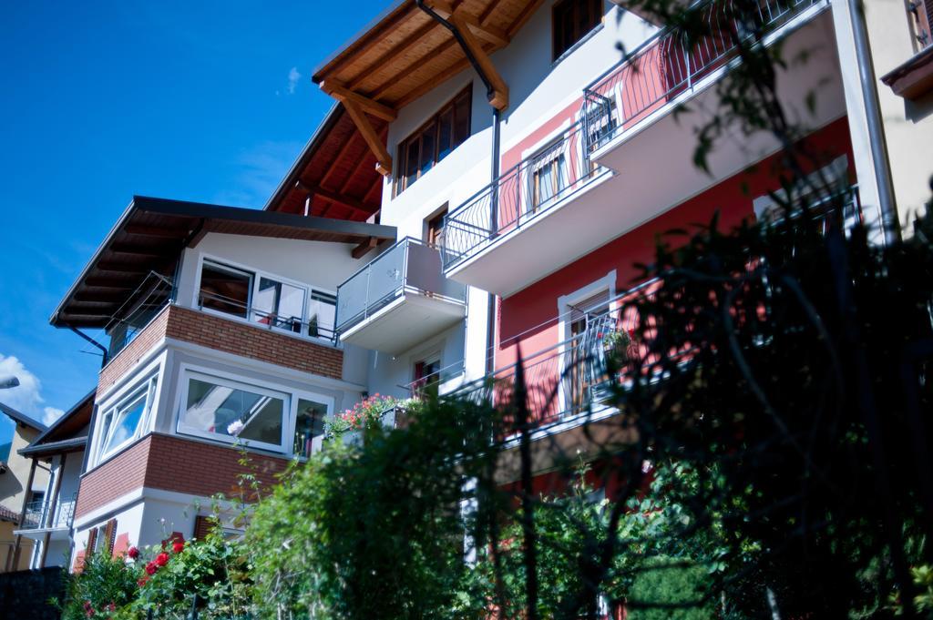 Malonno B&B Il Pettirosso מראה חיצוני תמונה